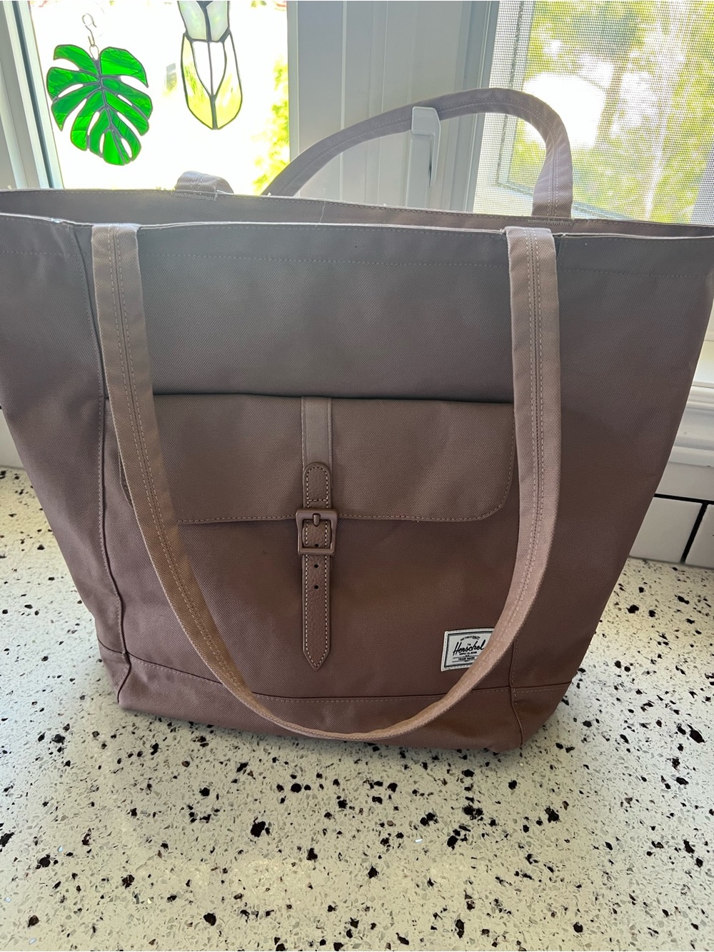 Hershel Tote
